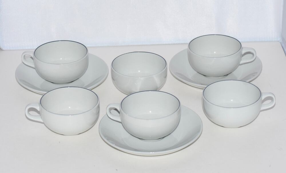 Royal Copenhagen Fajance 3042 Blue Line Porcelain Espresso Cup & Saucer 9pc